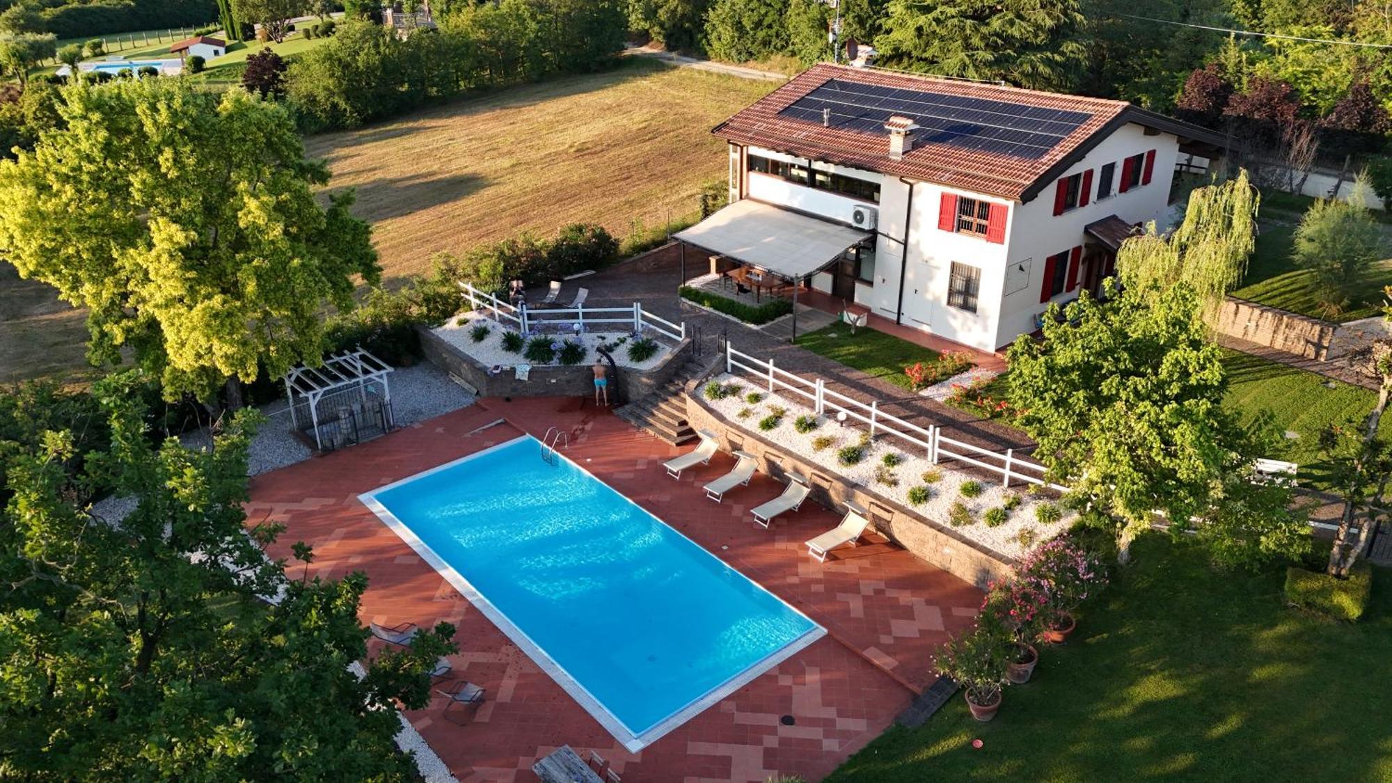 Villa Bagnole B&B - Holiday Apartments Lonato Eksteriør billede